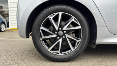 Toyota Yaris 1.5 Hybrid Design 5dr CVT Hybrid Hatchback